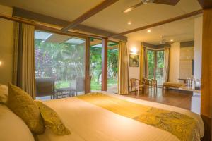 Waterwoods Lodge Kabini