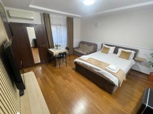 Therme Airport Resort