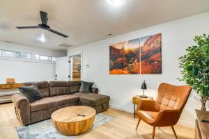 Bright Cedar City Townhome about 2 Mi to Downtown! - 3hvězdičkové hotely ve městě Cedar City