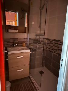 Appartements Residence du Valentin PENE MEDAA : photos des chambres