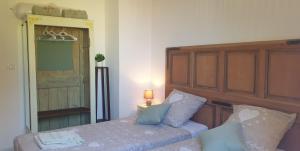 B&B / Chambres d'hotes Chambres d'hote A Caserella, Maison de village renovee avec vue sur mer : photos des chambres