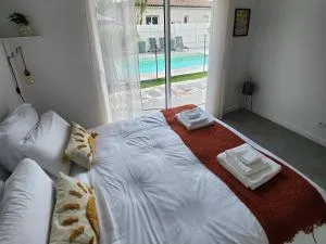 Chambre Armelle, chambre privée avec accés piscine - 阿尔蒂盖普雷博尔多