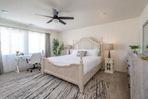 Entertainers Paradise Luxe Pool With Game Room