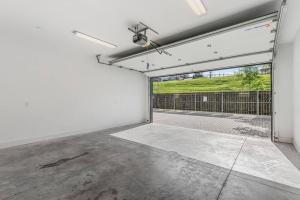 Stunning Home with Garage and Patio Walk to Restaurants 12 South and Belmont
