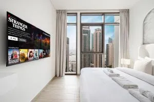 Elegant 1BR with Skyline View in Creek Harbour - Warīsān