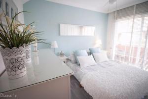 023 Enchanting 4 Bed Traditional Townhouse in Benalmadena Costa