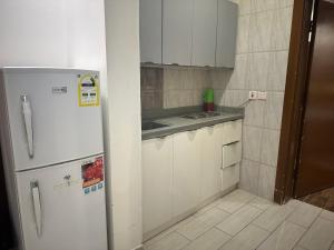 استديو انيق بدخـول ذاتي