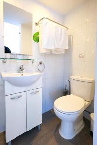 Mikes Kanarium City Hotel