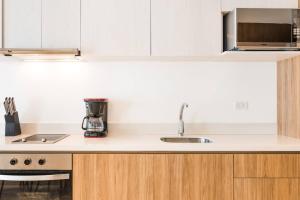 1BR in top location, 100MB Wifi and ocean view