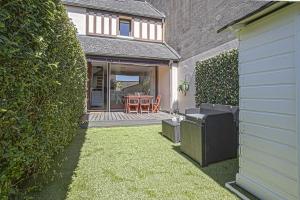 Appartements Secret Garden joli cottage renove proche mer : photos des chambres