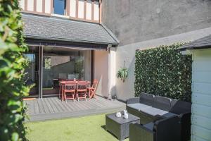 Appartements Secret Garden joli cottage renove proche mer : photos des chambres