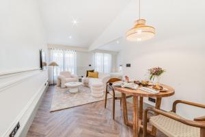 Hygge House Downtown