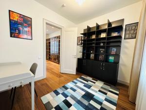 Spacious modern and central flat