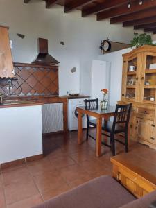 CASAS EN FINCA ECOLÓGICA LA ESPIRAL, NATURALEZA, CALMA Y VISTAS al MAR,