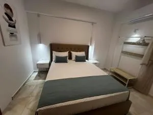 VDG Charm Studio - Áyios Andónios