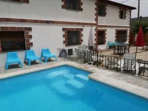 La Casa Blanca del Alto Tajo - Establés