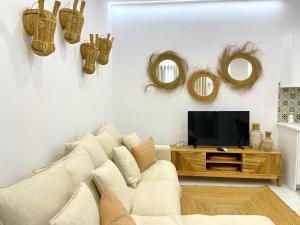 Piso con patio, 3 habitaciones, en La Goleta