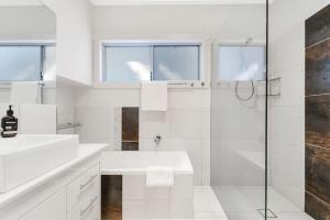TWELVE at 12 Private Central Maroochydore