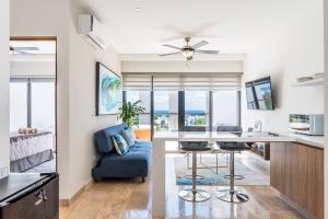 Beautiful 1BR PH in midtown Playa del Carmen