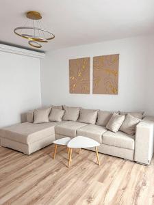 Mirajul Modern Apartment - Comfort & Style