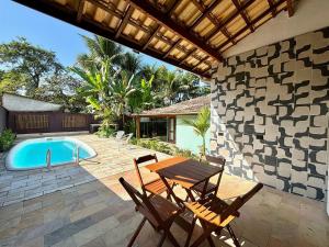 Linda Casa Ressaca 3 quartos c piscina