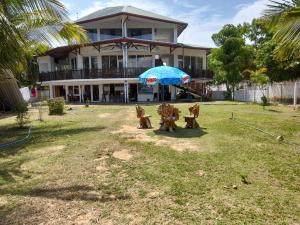 Baden Beach Hotel