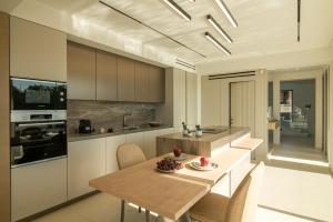 Beachfront Villa Edem Dedicated Beach Space - Heated Pool