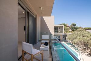 Beachfront Villa Edem Dedicated Beach Space - Heated Pool