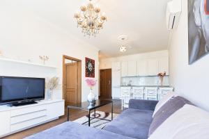 Central Stylish Well Equiped Apartments - Self Check-in