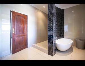 Sandton 6 Bedroom Luxury Home
