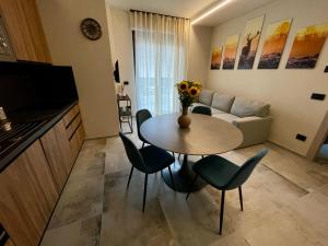 Cervus Home terrazza e parcheggio