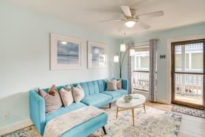 Gulf Shores Condo with Pool Walk to Beaches!