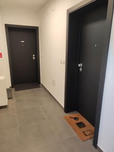 City East Apartment Zagreb with private parking