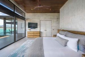 Beachfront house in Kupuri Punta Mita