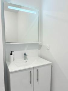 Appartements Studio in Lormont with Free Parking : photos des chambres