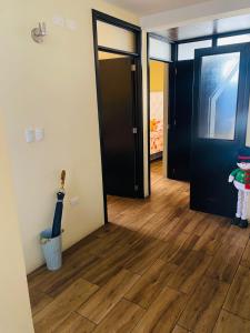 Apartamento con parqueo accesible