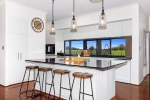 Farm View Retreat
