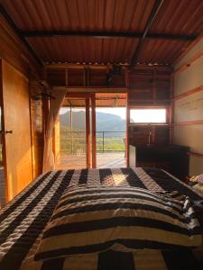 Mágica cabaña en la montaña en la Vega