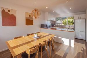 Tahuna Beach Oasis