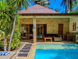 Biệt Thự Có Hồ Bơi Riêng (Villa with Private Pool)