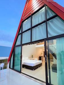 บ้านสวนพระคุณพ่อ-แม่