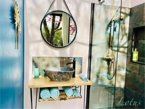 Tentes de luxe Domaine la Madeleine - Hebergement insolite : photos des chambres