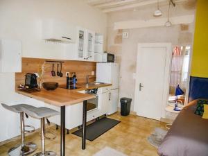 Appartements Charme & calme a 200m du Chateau : Studio