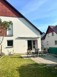 Logement 7pers-80m2 avec terrasse & jardin - 比什维莱尔