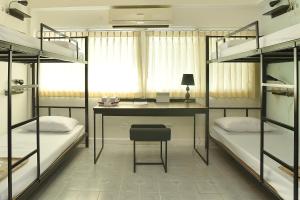 Phòng 4 giường đơn (Moon 4 Single Beds)