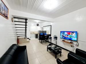 Calapan Transient Maple L82