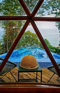 Glamping Martini Kvariati with pool