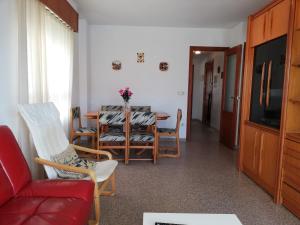 Las Olas Solo Familias Serviplaya