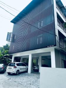 Hotel Gold Suite, Kakkanad