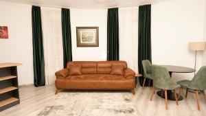 Downtown Tudor Arghezi House